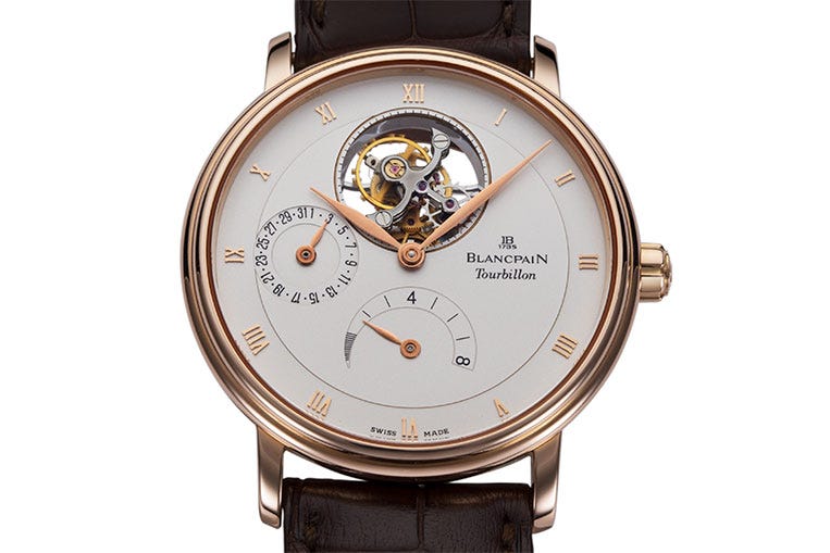 La Blancpain possède un tourbillon volant, qui fait basculer le balancier dans la cage du tourbillon